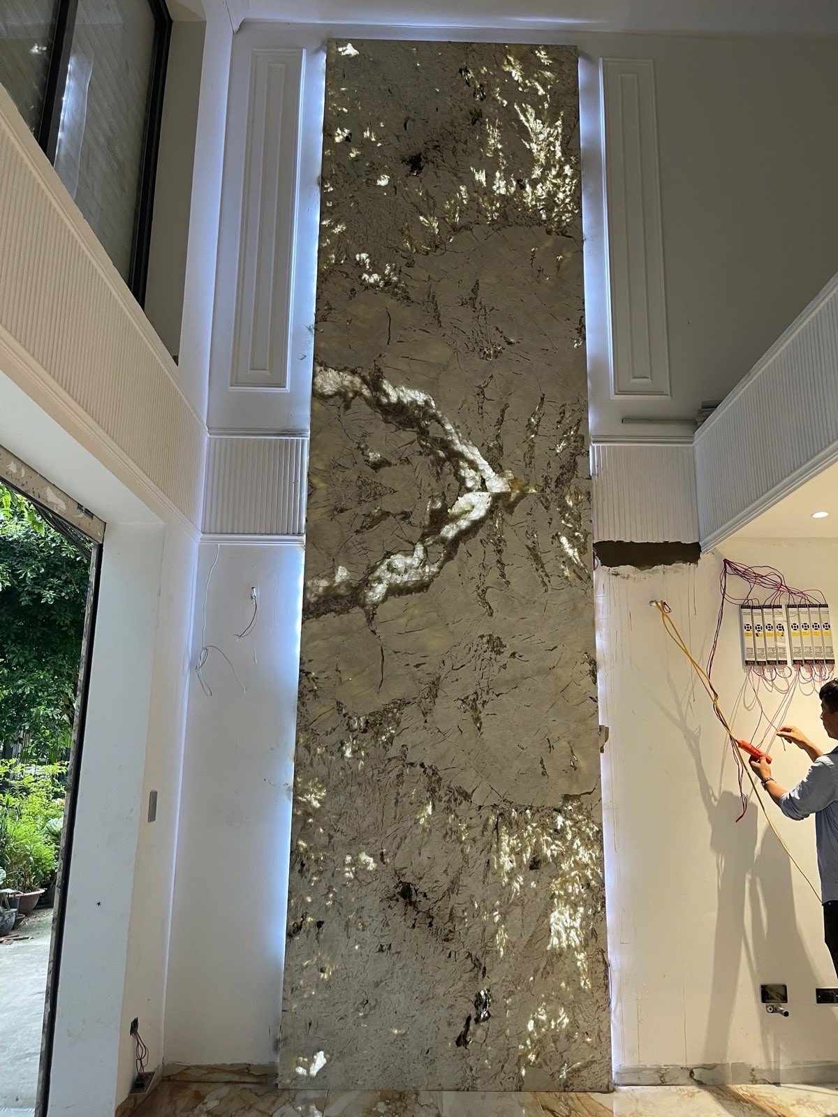 Tranh đá Alpinus White